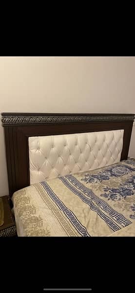 King size bed set with dressing table 1