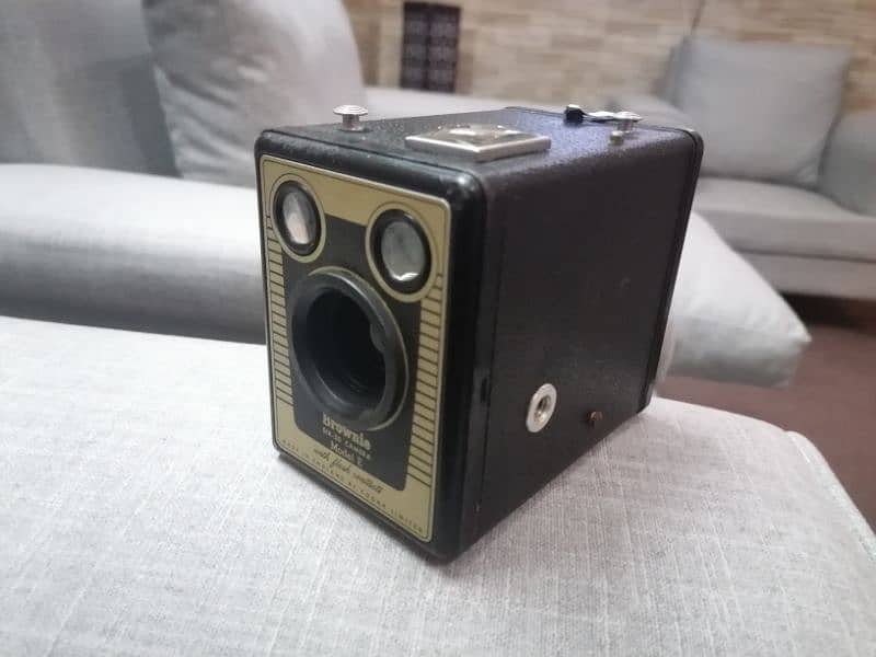 Kodak camera 1950's model, Brownie six-20 model E. 1