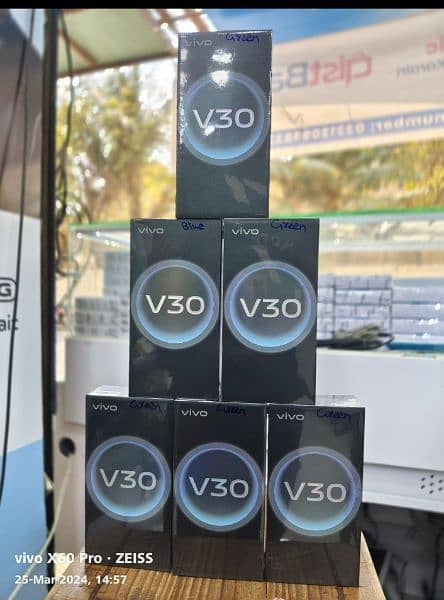 VIVO V30 16/256 BOX PACK ALL COLORS AVAILABLE 0