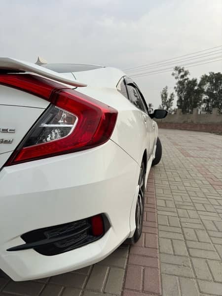 Civic Full option 2018 UG Red Meter Top of The Line Lahore registered 4