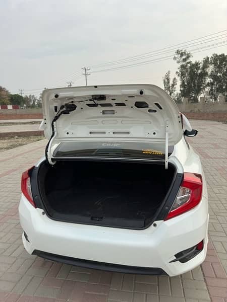 Civic Full option 2018 UG Red Meter Top of The Line Lahore registered 5