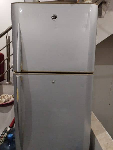 Pel Refrigerator 0