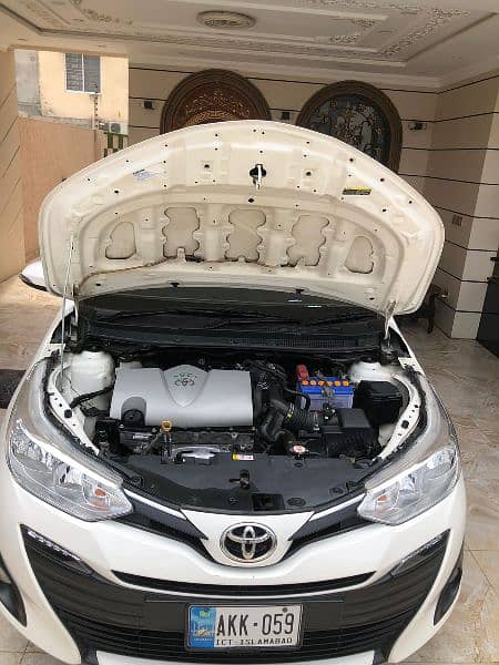 Toyota Yaris ATIV X  CVT 1.5L 2020  . . . Good condition. . . 10