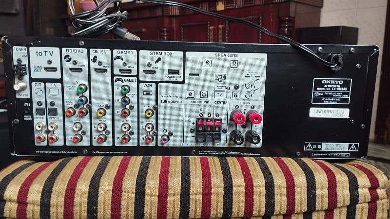 4x Onkyo Amplifier for sale Home Theater (Yamaha JBL DENON) 5