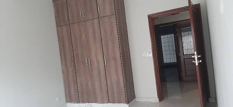 13 Marla House brand new, Bahria Town Phase 7 11