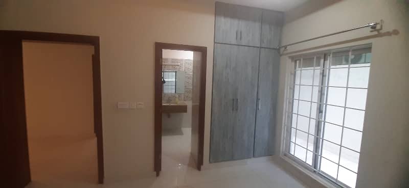 13 Marla House brand new, Bahria Town Phase 7 18