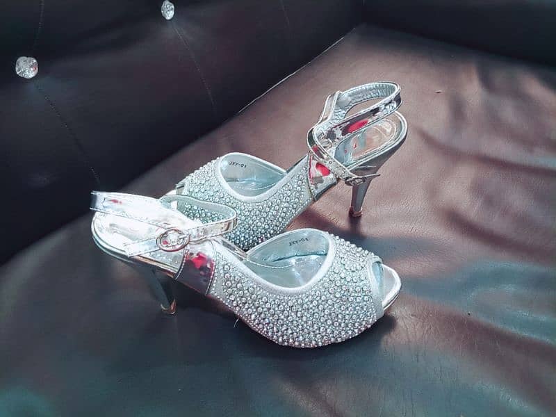 brand silver heels  once used 2 hours 10/10 1