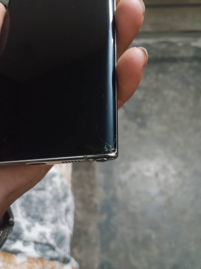 Samsung Note 10 plus genuine set 10/9 condition 2
