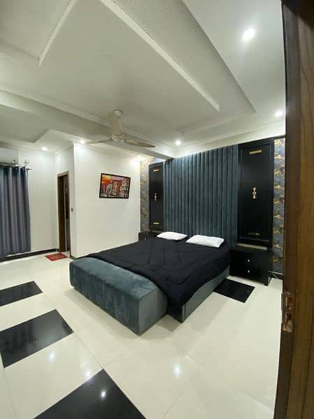 studio flat & luxury apartment daily basis/short stay in E-11 7