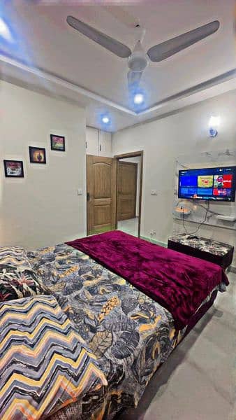 studio flat & luxury apartment daily basis/short stay in E-11 1