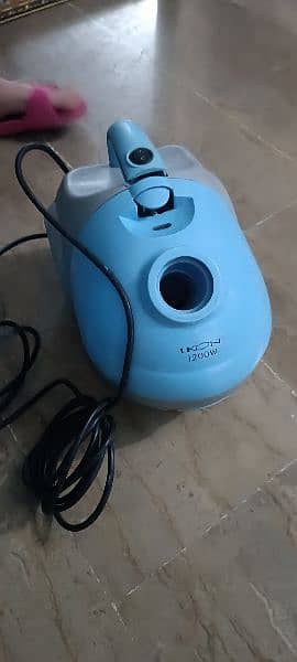 brand new vaccum cleaner mini for rooms 4