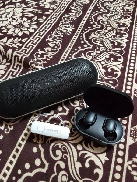 Bluetooth speaker and Bluetooth Samsung, airbard 1