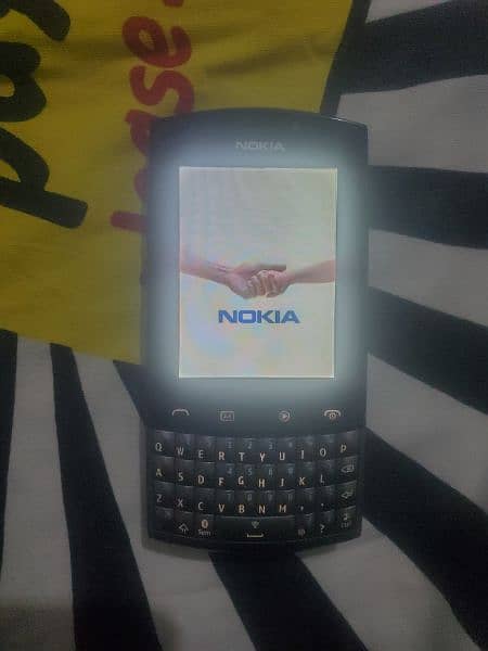 Nokia Asha  303 saled set PTA official approved 8