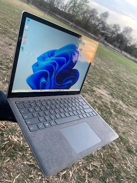 Microsoft surface laptop 3 2