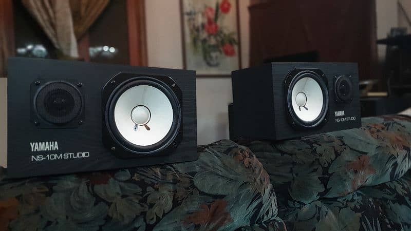 Yamaha ns10 studio monitor speakers 1