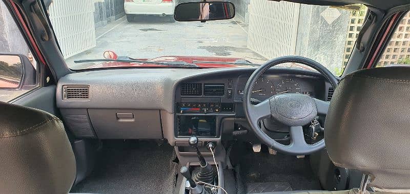 Toyota Hilux LN107 1991 Model Double Cabin 8