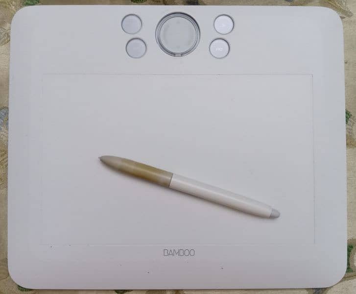 Wacom Tablet / graphic designing / online teaching / Ramsete 6