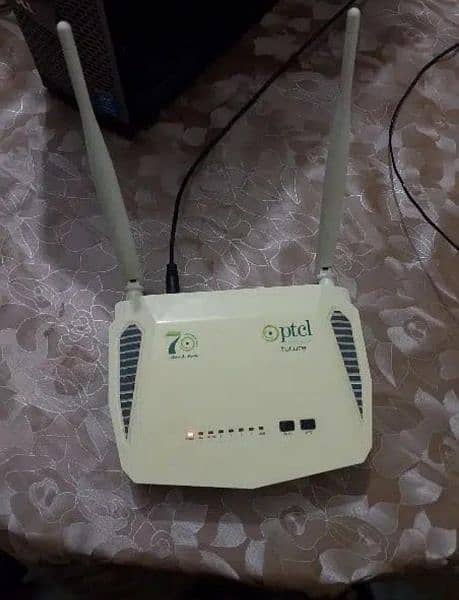 ptcl router n300
with box 2