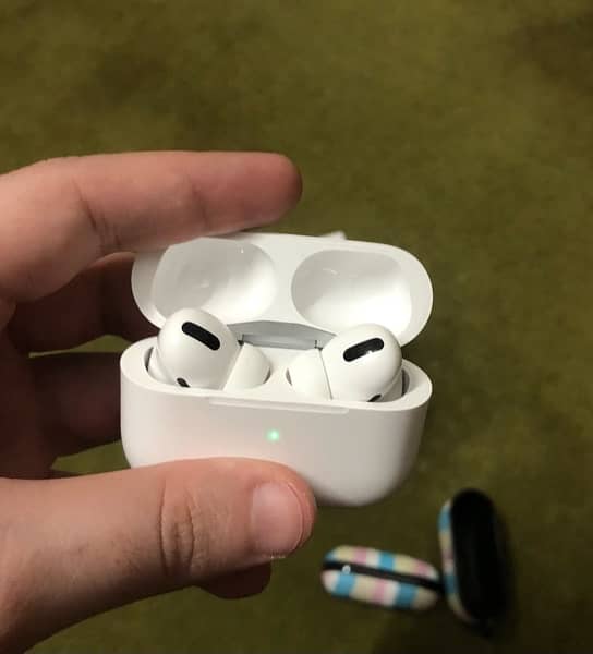 AirPods pro brand new with case 2
