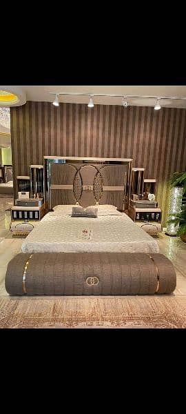 Luxury Stylish Bedroom Furniture Set Available 11