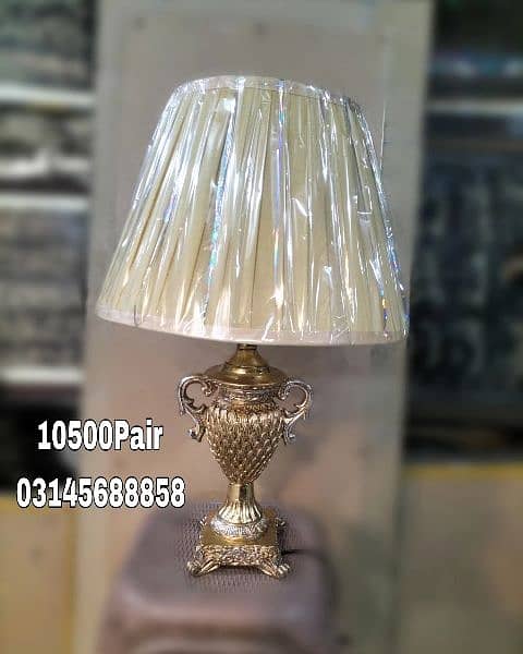 Pair of  beautiful Resin made Table Lamps !
Price of 1pair  PKR 10500 7