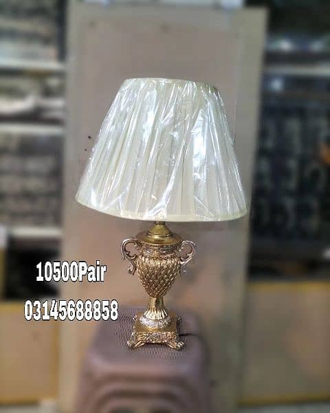 Pair of  beautiful Resin made Table Lamps !
Price of 1pair  PKR 10500 8