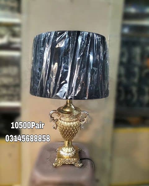 Pair of  beautiful Resin made Table Lamps !
Price of 1pair  PKR 10500 9