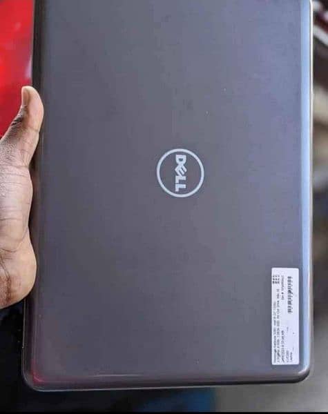 Dell Latitude 3380 Laptop 1