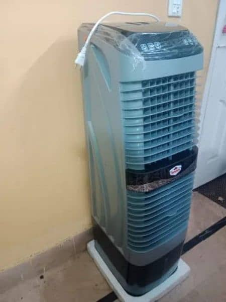 Evaporative room cooler 3