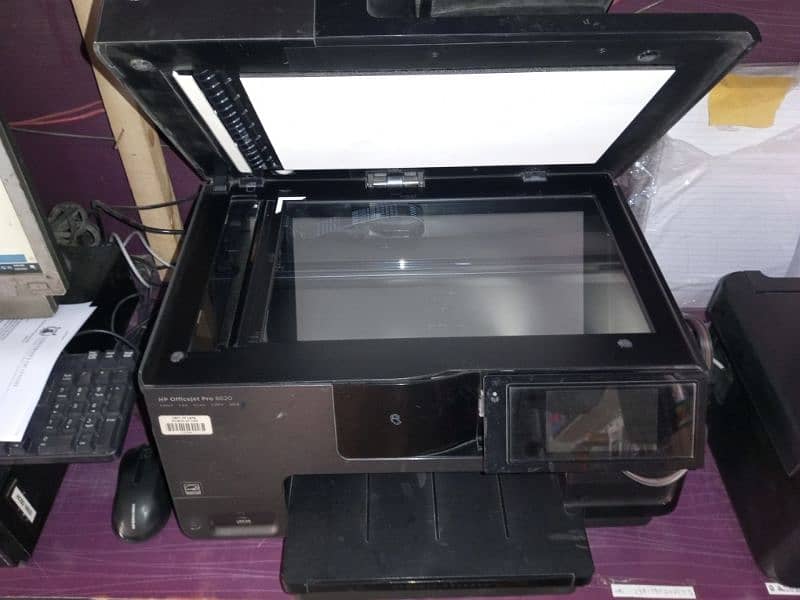 Hp Office jet 8620 All in One 3