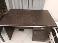 New Executive Table for Sale in Lahore at best price