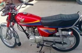 Honda 125cc 2009 model bike for sale WhatsApp number onhai03274970754)