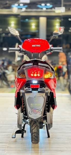 METRO M6 THRILL YADEA E8S PRO T9 E10 A7 LY RAMZA EVEE SCOOTY SCOOTER 2