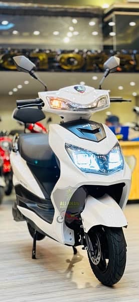 METRO M6 THRILL YADEA E8S PRO T9 E10 A7 LY RAMZA EVEE SCOOTY SCOOTER 9