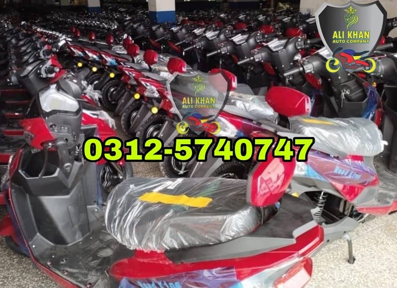 SCOOTY SCOOTER 50cc 100cc 150cc petrol scooty EV LADIES BOYS GIRLS 12