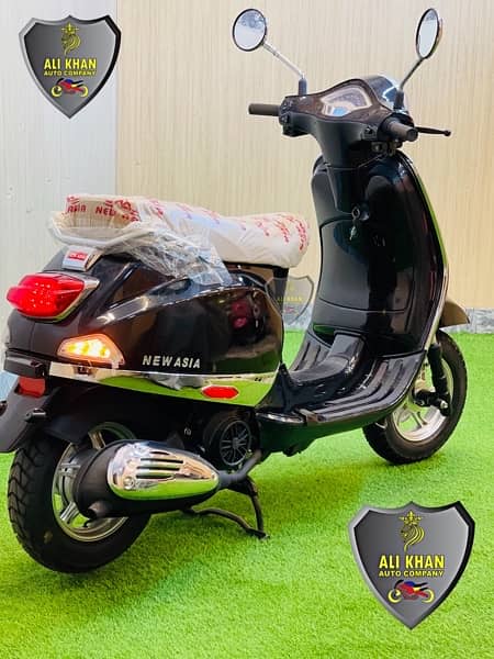 RAMZA PETROL 100cc Scooty Scooter Metal Body Automatic 7