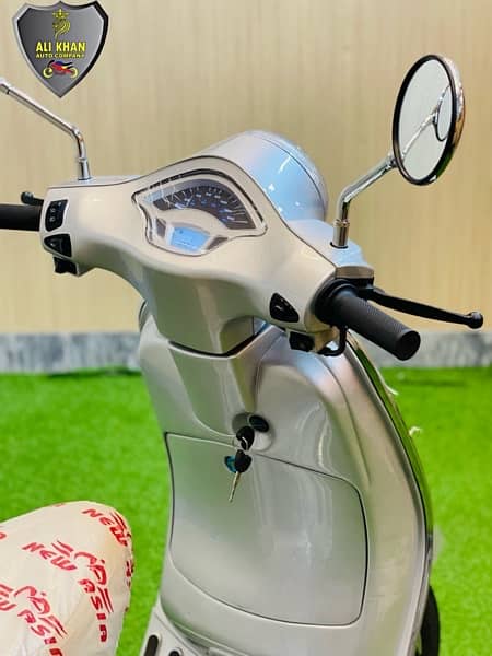 RAMZA PETROL 100cc Scooty Scooter Metal Body Automatic 13