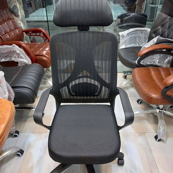 Office Chair / visitors Chair / boss chair 7