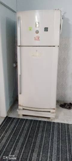 Dowlence Fridge