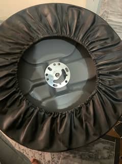 land curiser back tire stapne cover full new condition