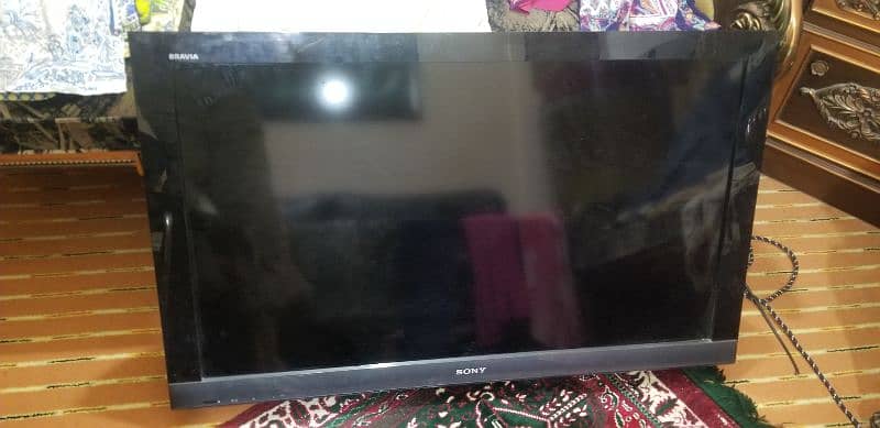 Sony 40 inches LCD 1