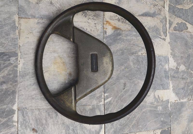 Suzuki Khyber Steering Wheel for sale 2000 model 5