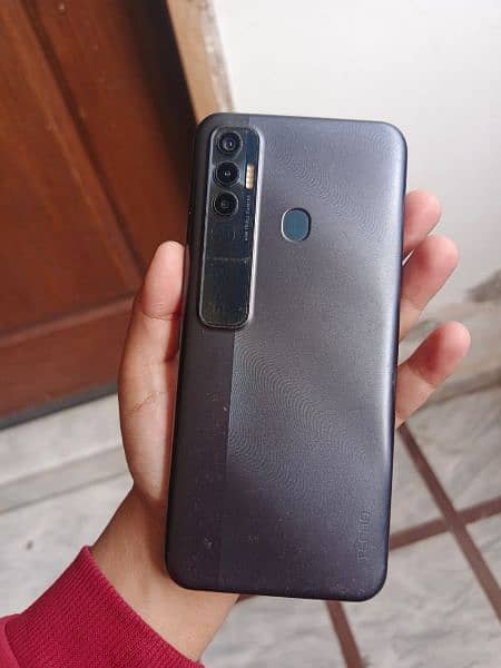 TECNO SPARK 7 PRO 5