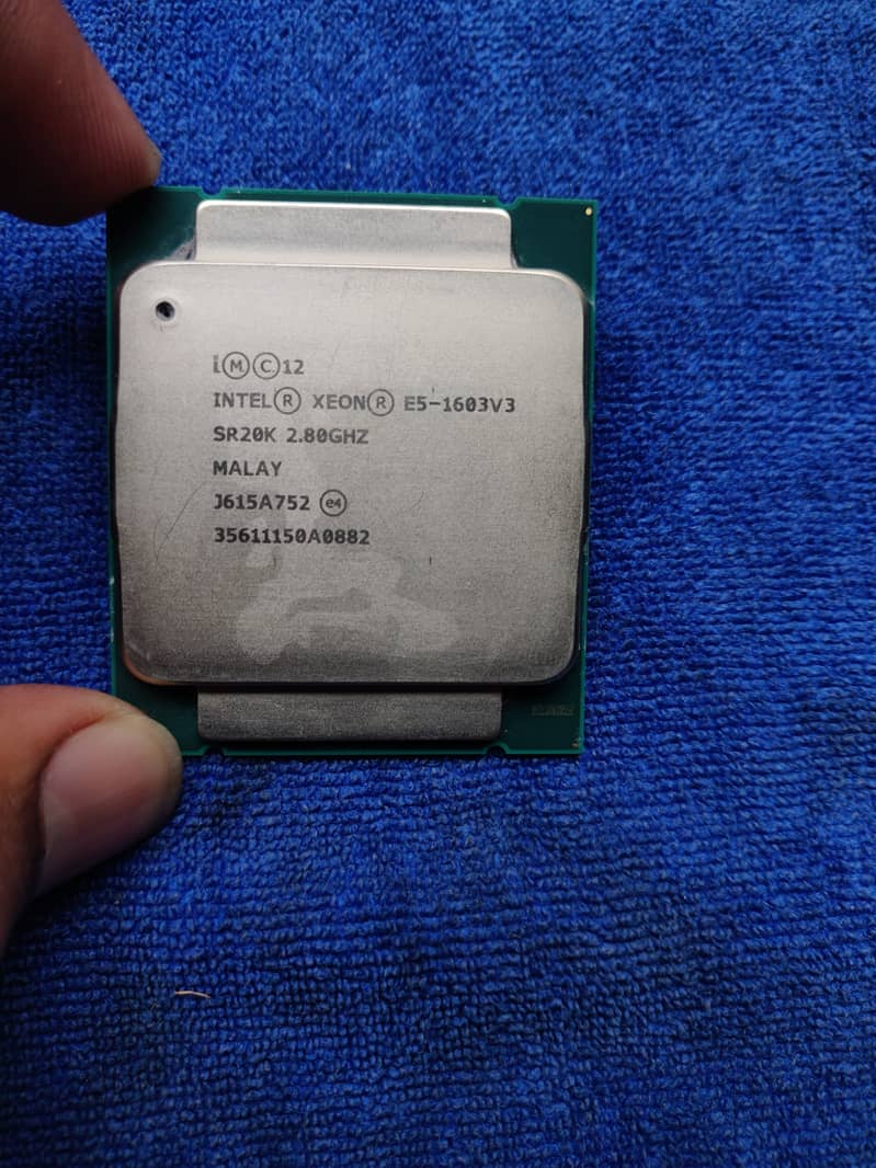 Intel® Xeon® Processor E5-1603 v3 10M Cache, 2.80 GHz 2