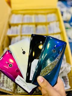 Sony Xperia XZ3 gaming phone Sim block available what'sapp 03186290007