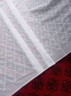 white chadar/Shawl/ ladies shawl/ branded Shawl/ lawn shawl