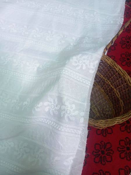 White chaddar/ Shawl/ ladies shawl/ branded Shawl/ lawn shawl 13