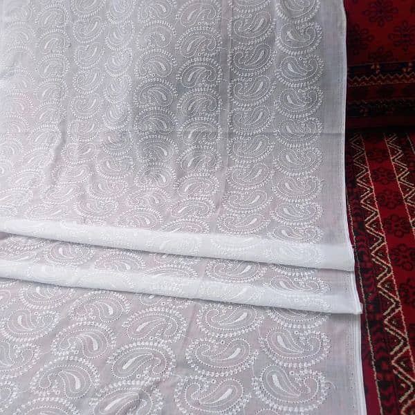 White chaddar/ Shawl/ ladies shawl/ branded Shawl/ lawn shawl 12