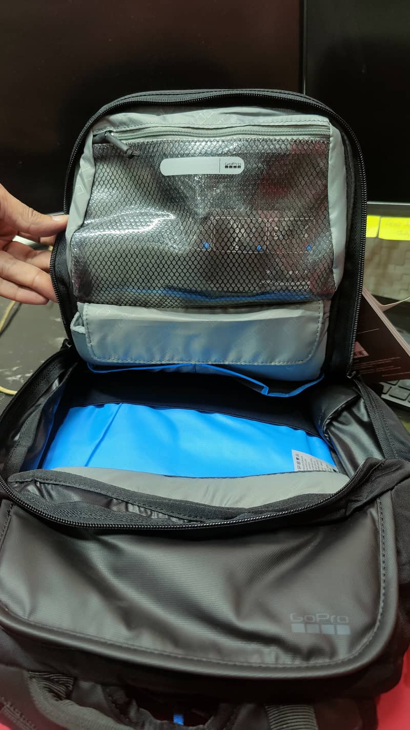 GoPro Seeker Backpack, Multi-Functional Camera Backpack Bag 4