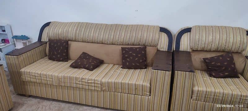 Beige sofa set for sale 3